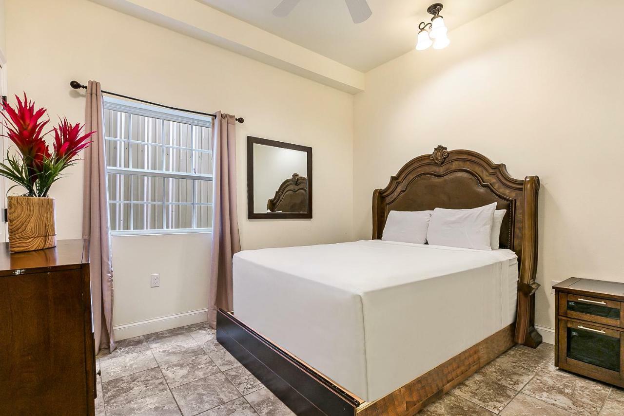 Modern 4Br City Condo 5Min Drive To Fq New Orleans Luaran gambar